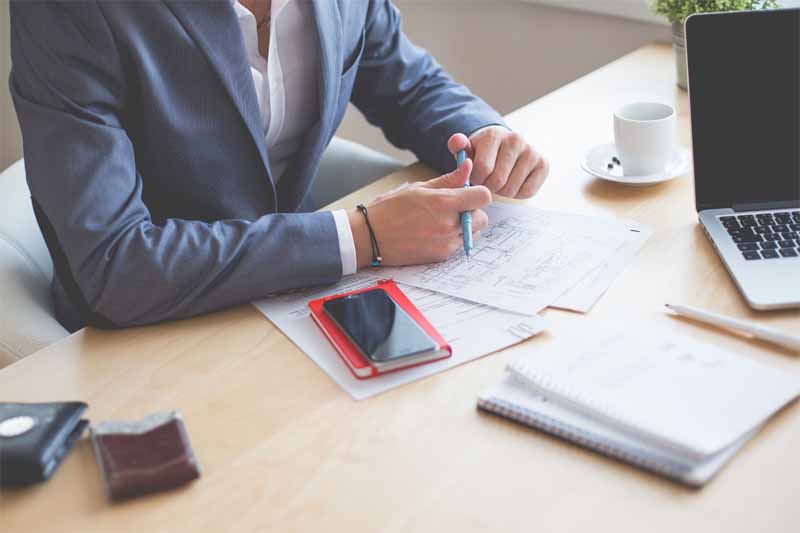 From Anonymous to Acclaimed: How BizReview.top Transforms Business Profiles into Trusted Brands